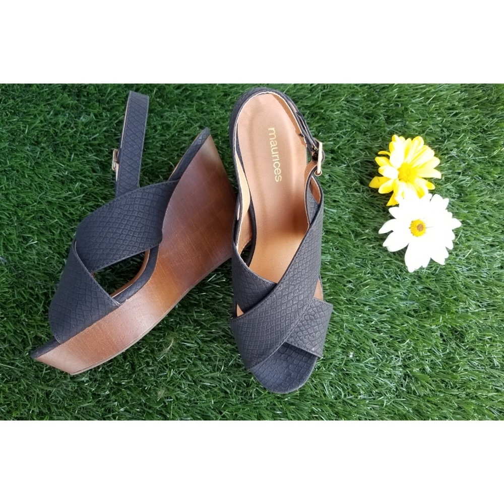 Maurices black wedges size 8